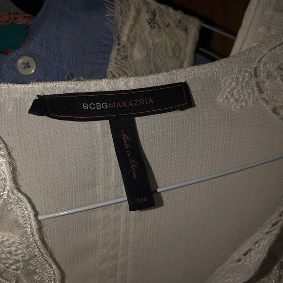 BCBG Maxazria, tie waisted blouse - Picture 10 of 11